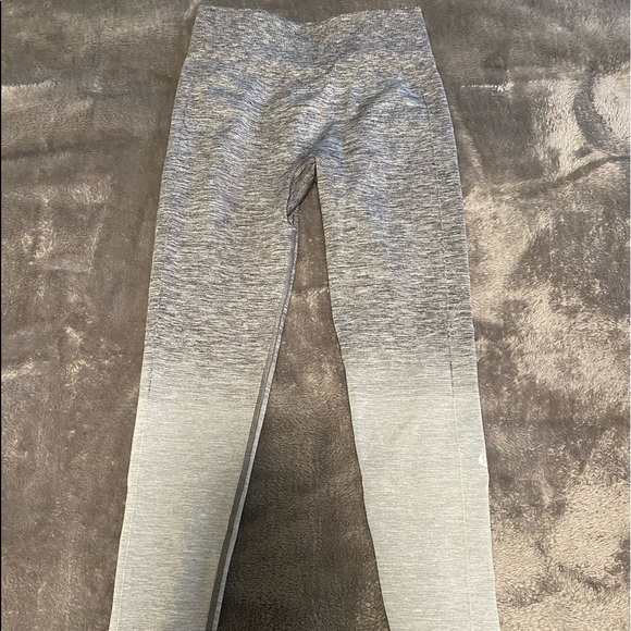 Lululemon seamless leggings! - Picture 2 of 3